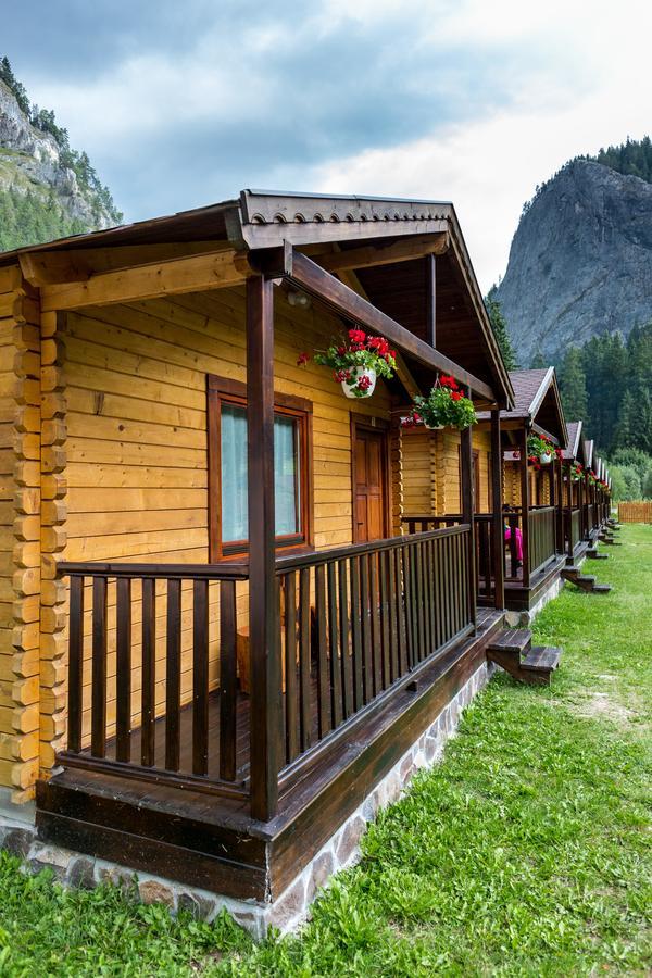 Casutele Suhardul Mic Villa Lacu Rosu Ngoại thất bức ảnh